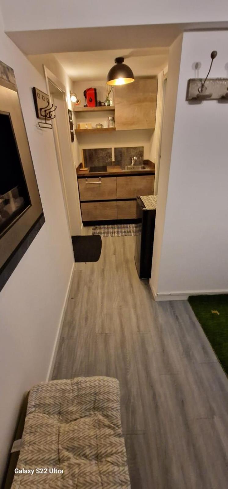 Double A Guest House Mestre Zewnętrze zdjęcie