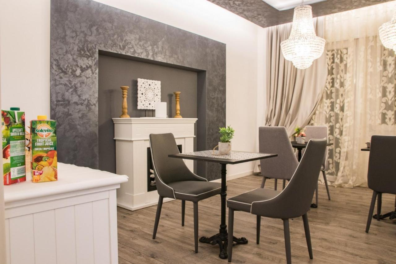 Double A Guest House Mestre Zewnętrze zdjęcie